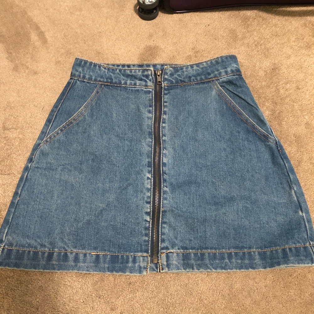 Denim skirt (worn twice)